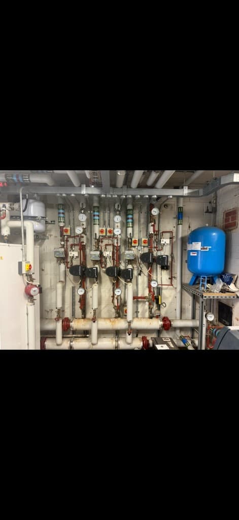 Commercial heating pumps and pipework at Chieveley Primary School